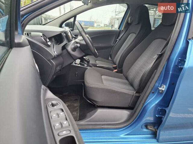 Синій Рено Зое, об'ємом двигуна 0 л та пробігом 205 тис. км за 7900 $, фото 16 на Automoto.ua