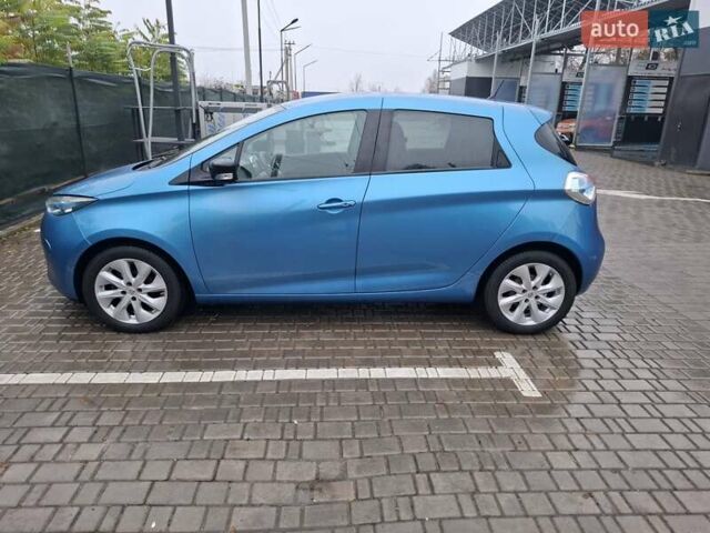 Синій Рено Зое, об'ємом двигуна 0 л та пробігом 205 тис. км за 7900 $, фото 13 на Automoto.ua
