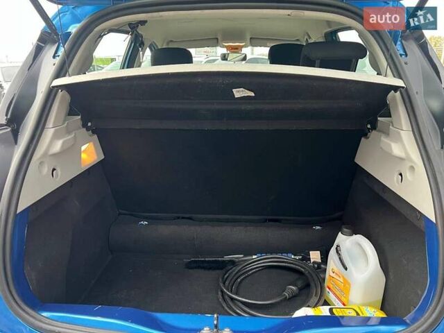 Синий Рено Зое, объемом двигателя 0 л и пробегом 55 тыс. км за 11490 $, фото 36 на Automoto.ua