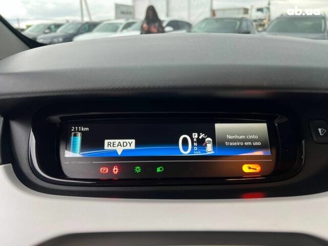 Синий Рено Зое, объемом двигателя 0 л и пробегом 55 тыс. км за 11490 $, фото 19 на Automoto.ua