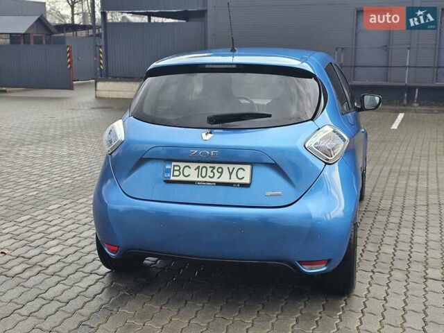 Синий Рено Зое, объемом двигателя 0 л и пробегом 206 тыс. км за 9400 $, фото 14 на Automoto.ua