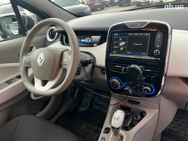 Синий Рено Зое, объемом двигателя 0 л и пробегом 55 тыс. км за 11490 $, фото 38 на Automoto.ua