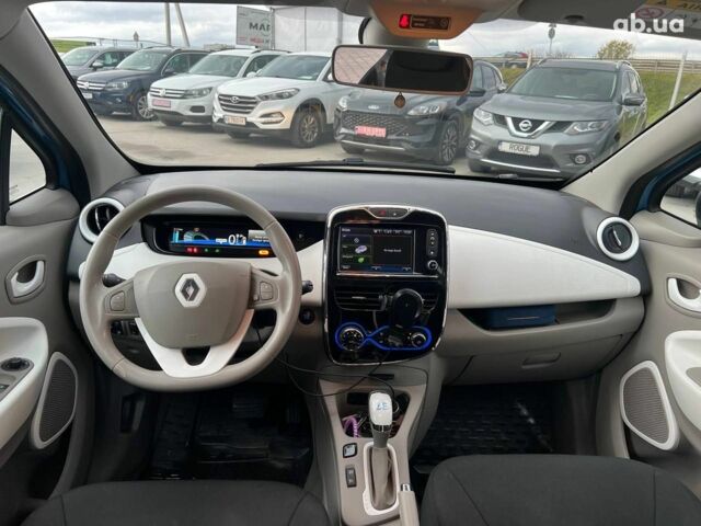 Синий Рено Зое, объемом двигателя 0 л и пробегом 55 тыс. км за 11490 $, фото 35 на Automoto.ua
