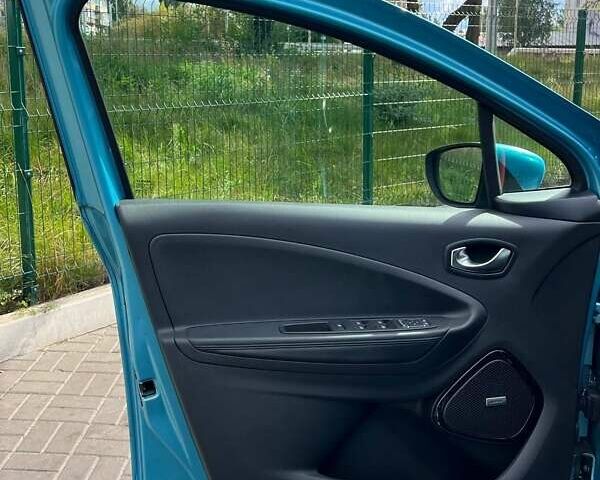Рено Зое 2019 в Киеве на Automoto.ua Синий Рено Зое, объемом двигателя 0 л и пробегом 104 тыс. км за 12499 $, фото 9 на Automoto.ua