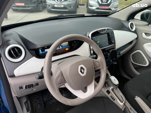 Синий Рено Зое, объемом двигателя 0 л и пробегом 55 тыс. км за 11490 $, фото 16 на Automoto.ua