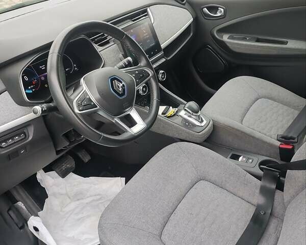 Синий Рено Зое, объемом двигателя 0 л и пробегом 30 тыс. км за 11999 $, фото 10 на Automoto.ua