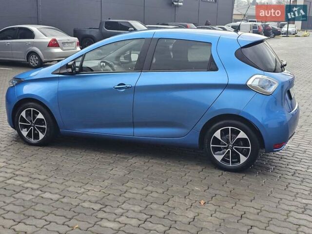 Синий Рено Зое, объемом двигателя 0 л и пробегом 206 тыс. км за 9400 $, фото 19 на Automoto.ua