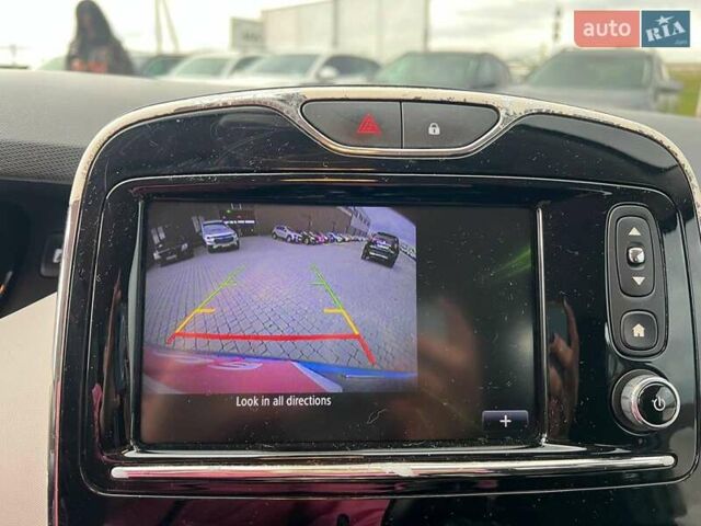 Синий Рено Зое, объемом двигателя 0 л и пробегом 55 тыс. км за 11490 $, фото 27 на Automoto.ua