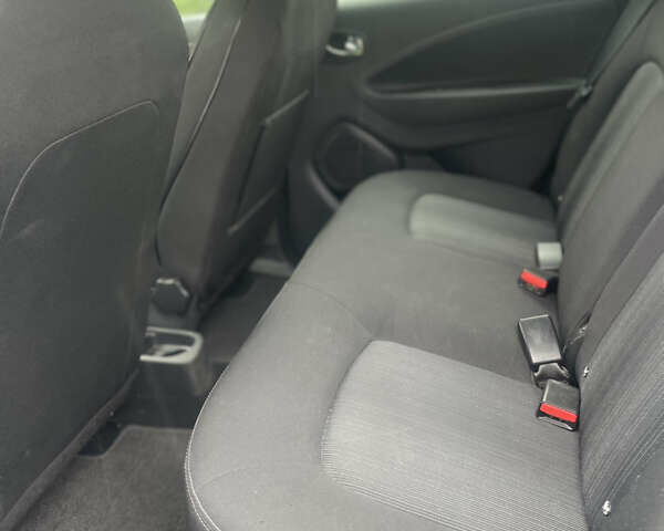 Рено Зое 2019 в Ковель на Automoto.ua Синий Рено Зое, объемом двигателя 0 л и пробегом 67 тыс. км за 8900 $, фото 6 на Automoto.ua