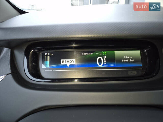 Синий Рено Зое, объемом двигателя 0 л и пробегом 136 тыс. км за 8700 $, фото 9 на Automoto.ua