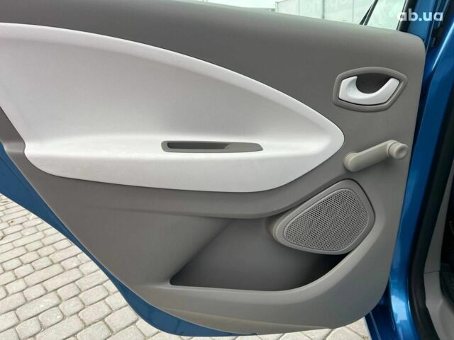 Синий Рено Зое, объемом двигателя 0 л и пробегом 55 тыс. км за 11490 $, фото 33 на Automoto.ua