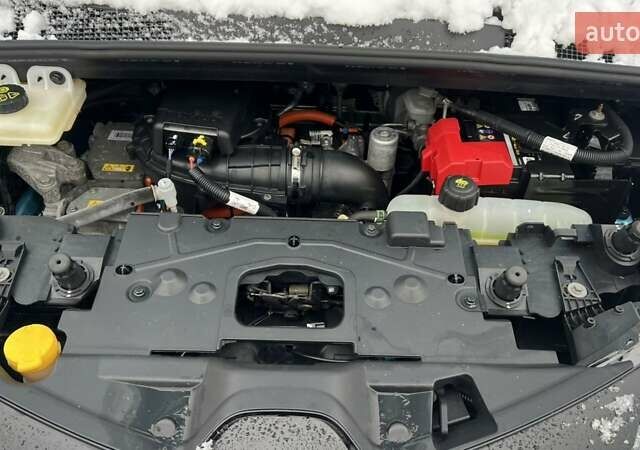 Синій Рено Зое, об'ємом двигуна 0 л та пробігом 57 тис. км за 12300 $, фото 20 на Automoto.ua