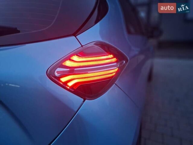Синій Рено Зое, об'ємом двигуна 0 л та пробігом 25 тис. км за 11800 $, фото 9 на Automoto.ua