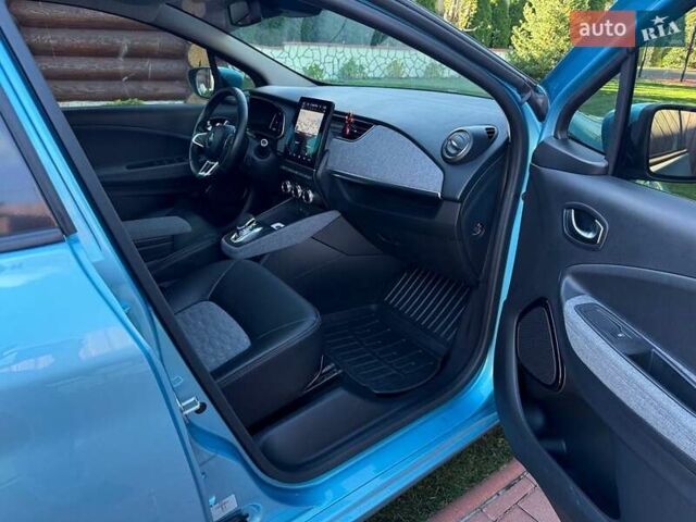 Синий Рено Зое, объемом двигателя 0 л и пробегом 39 тыс. км за 13700 $, фото 25 на Automoto.ua