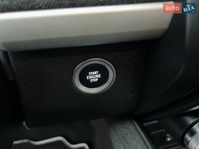 Синий Рено Зое, объемом двигателя 0 л и пробегом 91 тыс. км за 12200 $, фото 31 на Automoto.ua