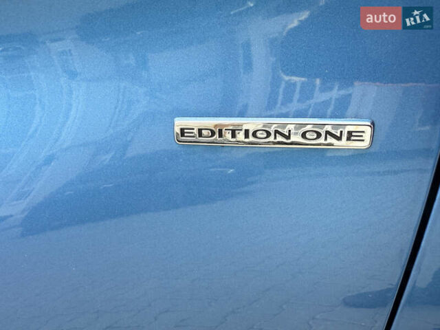 Синий Рено Зое, объемом двигателя 0 л и пробегом 75 тыс. км за 13300 $, фото 46 на Automoto.ua