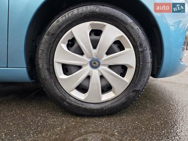 Синій Рено Зое, об'ємом двигуна 0 л та пробігом 58 тис. км за 13000 $, фото 17 на Automoto.ua