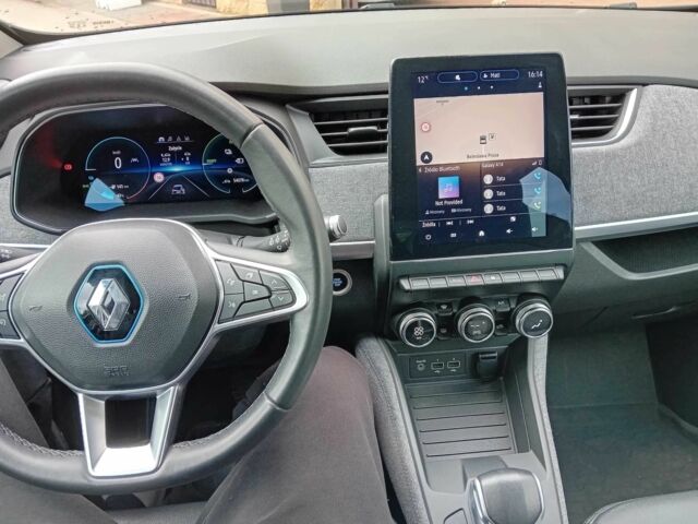 Синий Рено Зое, объемом двигателя 0 л и пробегом 60 тыс. км за 7500 $, фото 11 на Automoto.ua