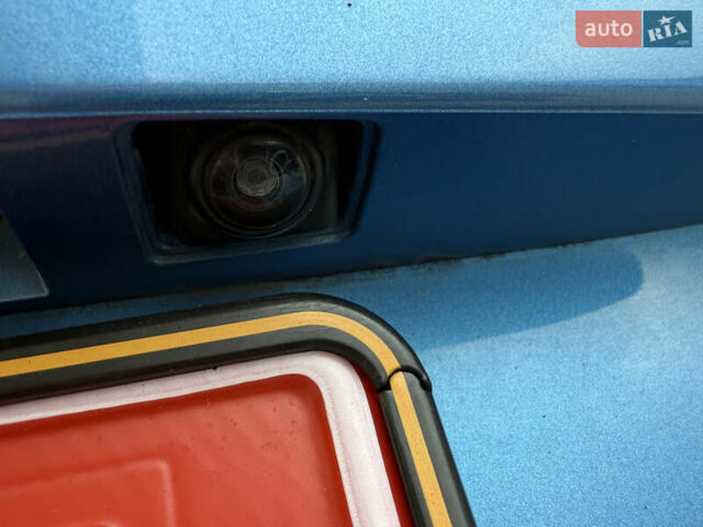 Синий Рено Зое, объемом двигателя 0 л и пробегом 75 тыс. км за 13300 $, фото 51 на Automoto.ua