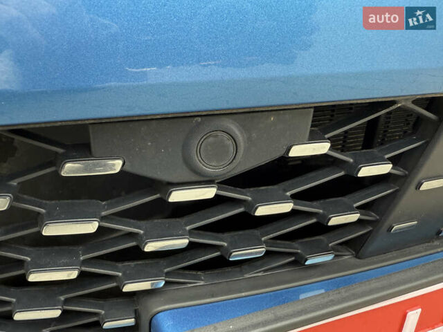 Синий Рено Зое, объемом двигателя 0 л и пробегом 75 тыс. км за 13300 $, фото 54 на Automoto.ua