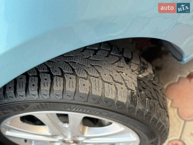 Синий Рено Зое, объемом двигателя 0 л и пробегом 80 тыс. км за 11499 $, фото 50 на Automoto.ua