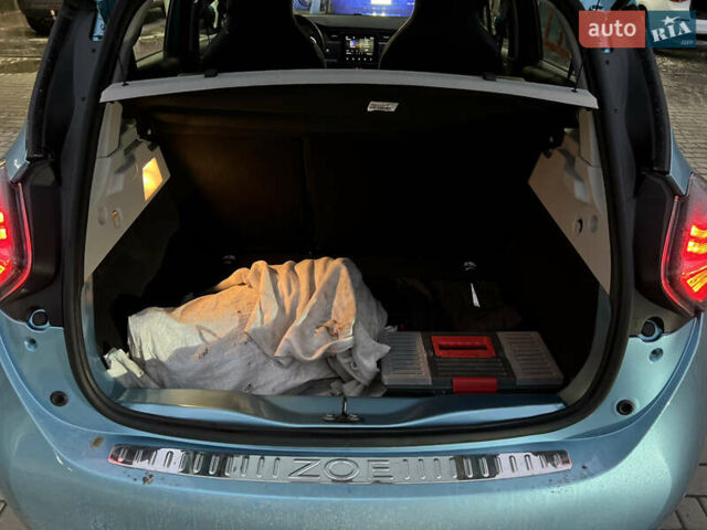 Синій Рено Зое, об'ємом двигуна 0 л та пробігом 90 тис. км за 12900 $, фото 12 на Automoto.ua