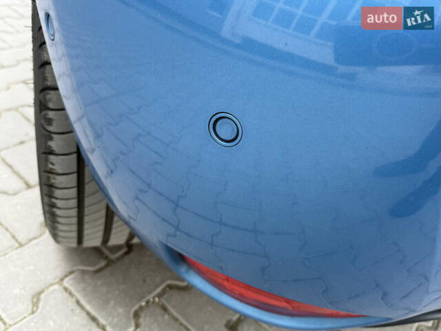 Синий Рено Зое, объемом двигателя 0 л и пробегом 75 тыс. км за 13300 $, фото 50 на Automoto.ua