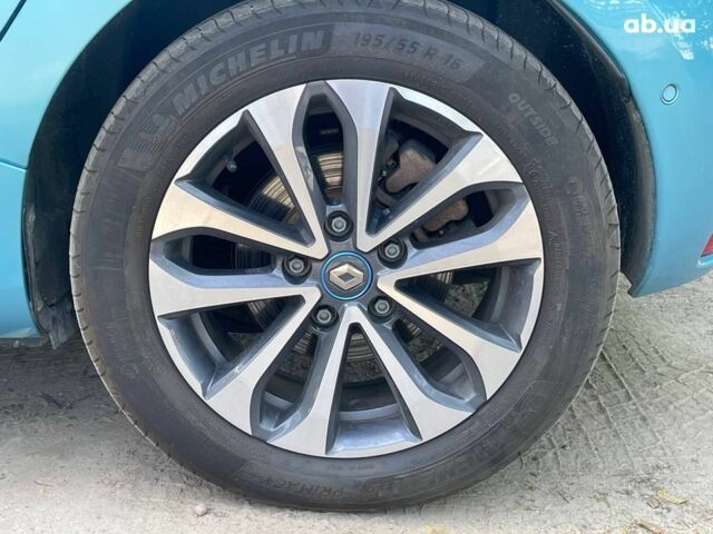 Синий Рено Зое, объемом двигателя 0 л и пробегом 83 тыс. км за 13890 $, фото 7 на Automoto.ua