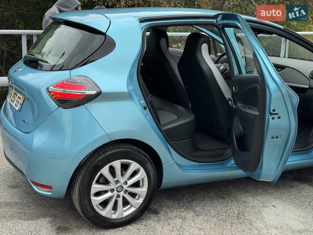 Синий Рено Зое, объемом двигателя 0 л и пробегом 56 тыс. км за 12999 $, фото 27 на Automoto.ua