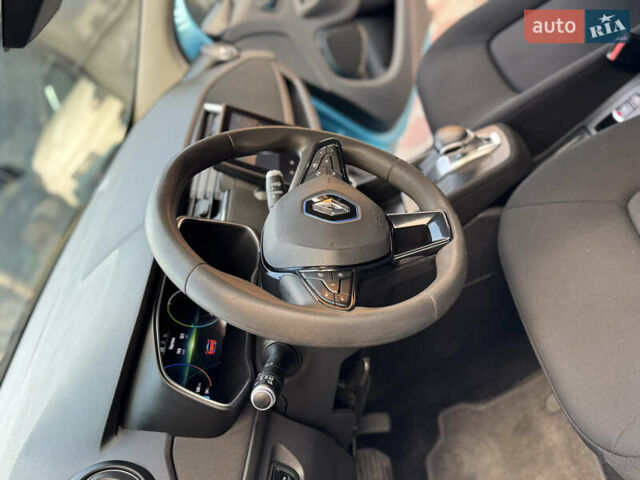 Синий Рено Зое, объемом двигателя 0 л и пробегом 87 тыс. км за 10999 $, фото 25 на Automoto.ua