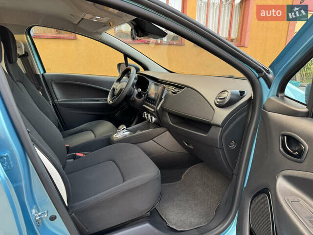 Синій Рено Зое, об'ємом двигуна 0 л та пробігом 87 тис. км за 11499 $, фото 33 на Automoto.ua