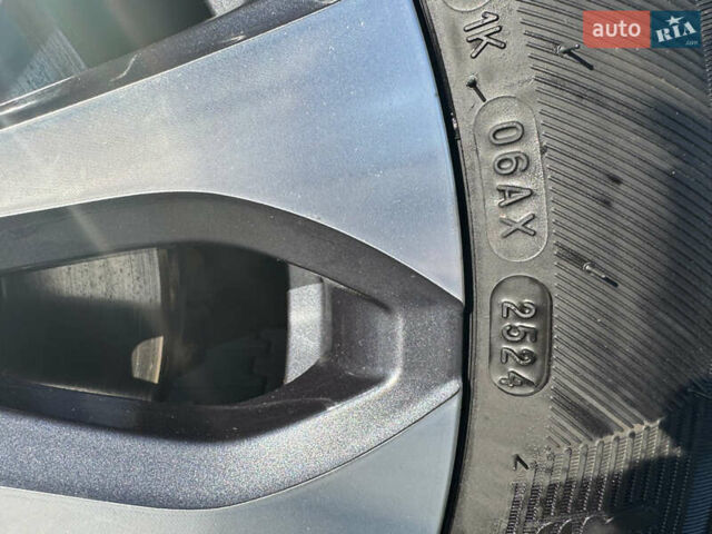 Рено Зое 2020 у Луцьку на Automoto.ua Синій Рено Зое, об'ємом двигуна 0 л та пробігом 38 тис. км за 14600 $, фото 16 на Automoto.ua