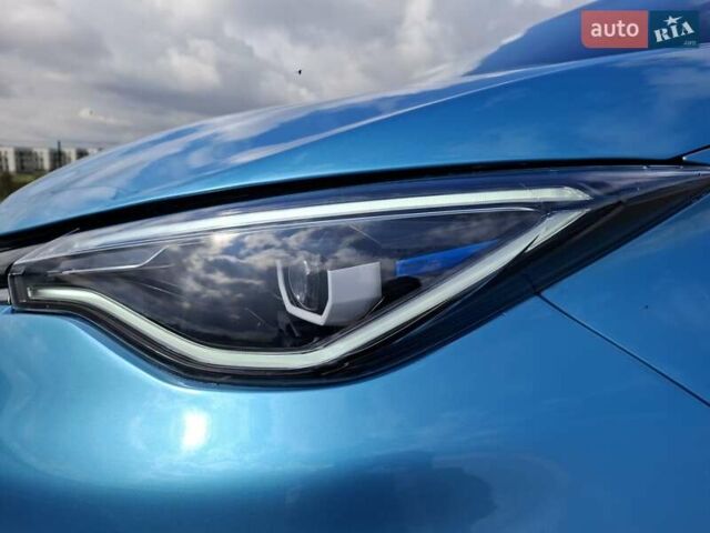 Синий Рено Зое, объемом двигателя 0 л и пробегом 25 тыс. км за 11800 $, фото 20 на Automoto.ua