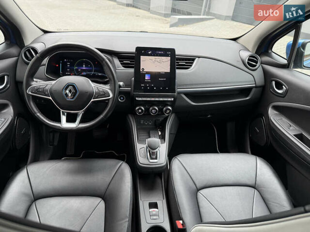 Синий Рено Зое, объемом двигателя 0 л и пробегом 75 тыс. км за 13300 $, фото 44 на Automoto.ua