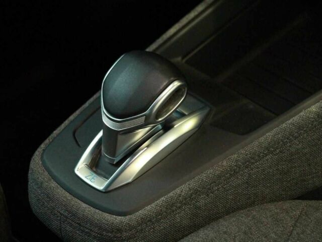 Синий Рено Зое, объемом двигателя 0 л и пробегом 55 тыс. км за 11200 $, фото 5 на Automoto.ua