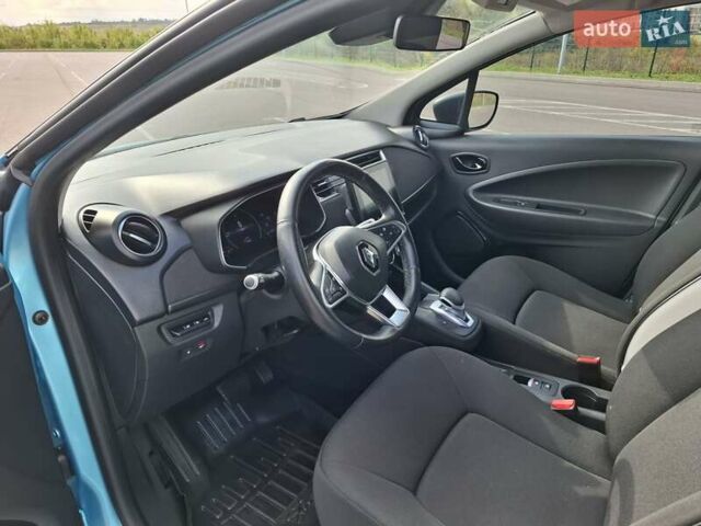 Синий Рено Зое, объемом двигателя 0 л и пробегом 25 тыс. км за 11800 $, фото 23 на Automoto.ua