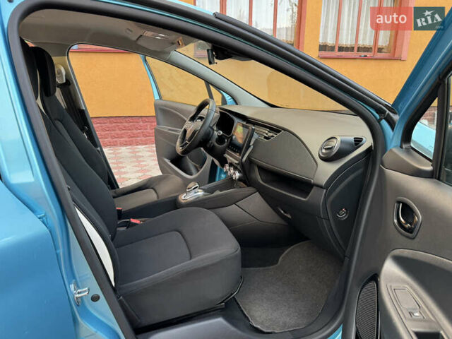 Синий Рено Зое, объемом двигателя 0 л и пробегом 80 тыс. км за 11499 $, фото 20 на Automoto.ua