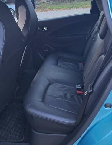 Синий Рено Зое, объемом двигателя 0 л и пробегом 85 тыс. км за 13999 $, фото 24 на Automoto.ua