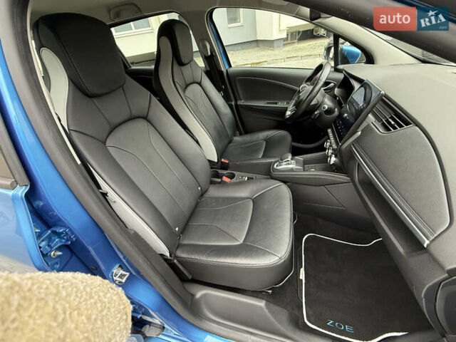 Синий Рено Зое, объемом двигателя 0 л и пробегом 75 тыс. км за 13300 $, фото 19 на Automoto.ua