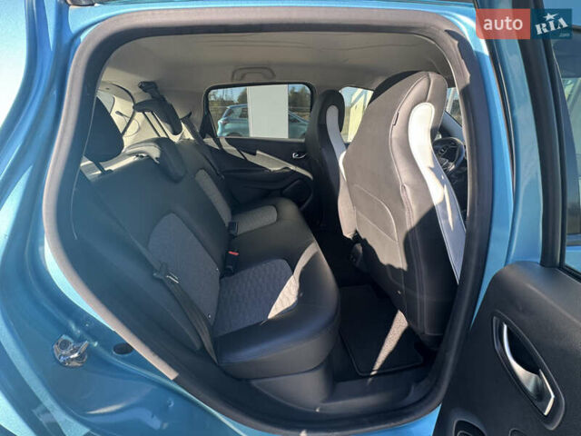 Рено Зое 2020 у Луцьку на Automoto.ua Синій Рено Зое, об'ємом двигуна 0 л та пробігом 38 тис. км за 14600 $, фото 29 на Automoto.ua