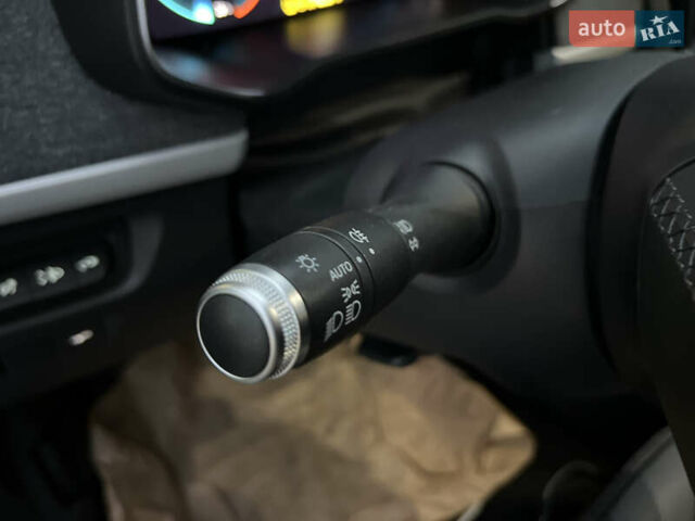 Синій Рено Зое, об'ємом двигуна 0 л та пробігом 90 тис. км за 12900 $, фото 21 на Automoto.ua