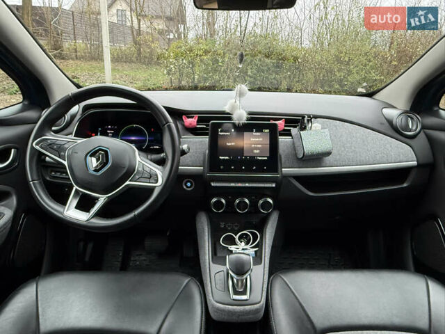 Синий Рено Зое, объемом двигателя 0 л и пробегом 120 тыс. км за 11500 $, фото 12 на Automoto.ua