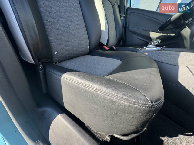 Рено Зое 2020 у Луцьку на Automoto.ua Синій Рено Зое, об'ємом двигуна 0 л та пробігом 38 тис. км за 14600 $, фото 25 на Automoto.ua