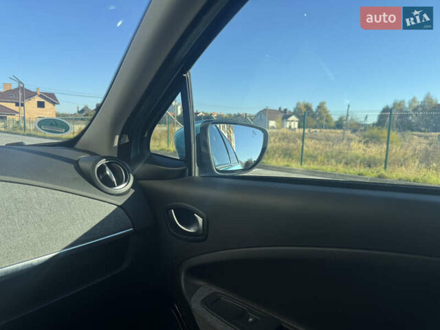 Рено Зое 2020 у Луцьку на Automoto.ua Синій Рено Зое, об'ємом двигуна 0 л та пробігом 38 тис. км за 14600 $, фото 48 на Automoto.ua