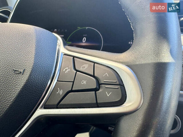 Рено Зое 2020 у Луцьку на Automoto.ua Синій Рено Зое, об'ємом двигуна 0 л та пробігом 38 тис. км за 14600 $, фото 36 на Automoto.ua