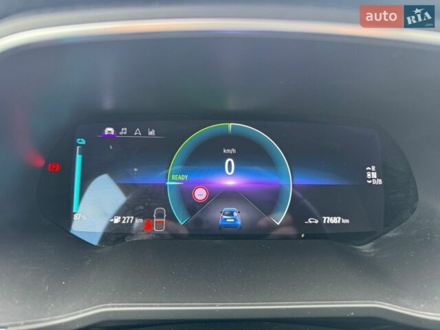 Синий Рено Зое, объемом двигателя 0 л и пробегом 77 тыс. км за 13000 $, фото 10 на Automoto.ua