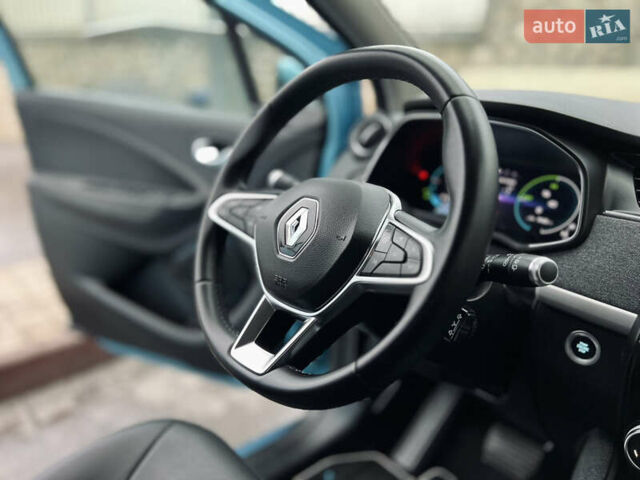 Синий Рено Зое, объемом двигателя 0 л и пробегом 91 тыс. км за 12200 $, фото 22 на Automoto.ua