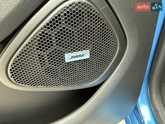 Синий Рено Зое, объемом двигателя 0 л и пробегом 75 тыс. км за 13300 $, фото 27 на Automoto.ua