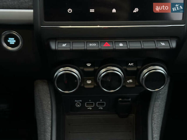 Синій Рено Зое, об'ємом двигуна 0 л та пробігом 39 тис. км за 13990 $, фото 15 на Automoto.ua