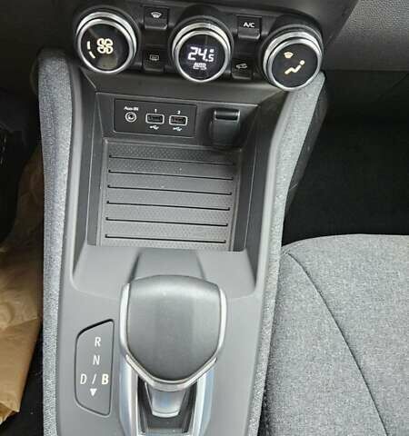 Синий Рено Зое, объемом двигателя 0 л и пробегом 49 тыс. км за 14500 $, фото 24 на Automoto.ua